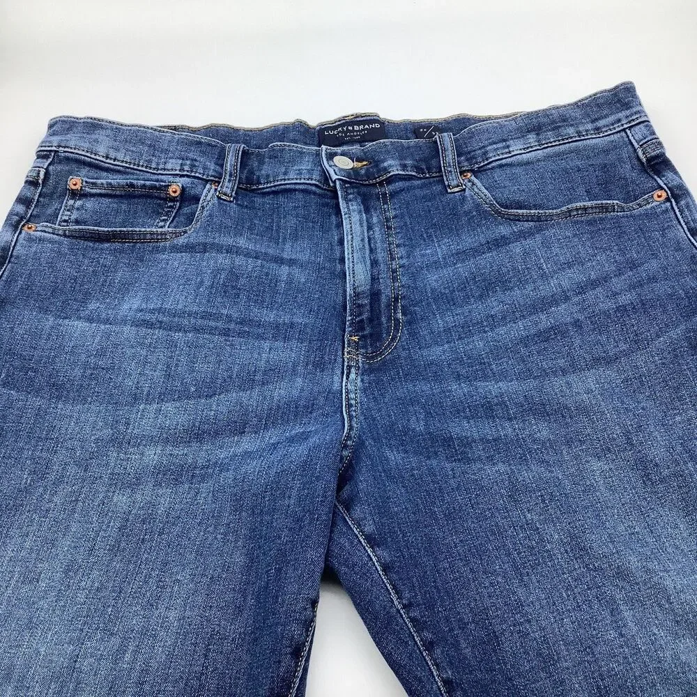 Lucky Brand Mens 410 Athletic Straight Denim Jeans Size 36 x 32 (Actual 38 x 31)